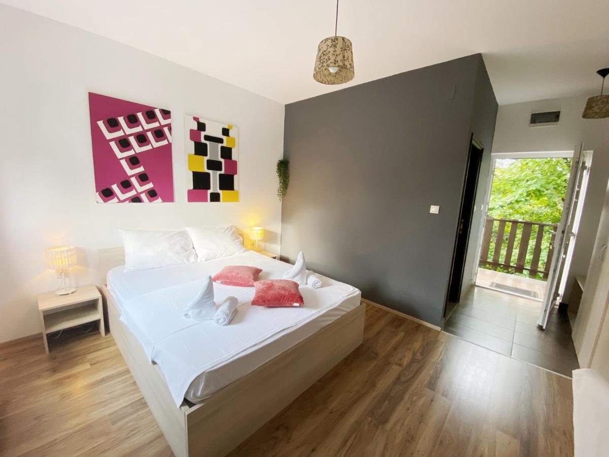 Hotel Guesthouse Stari Jasen Velika Mlaka Kültér fotó